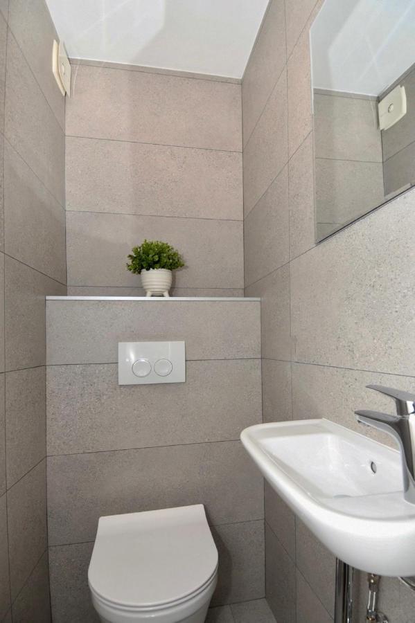 דוברובניק Jacuzzi Apartment Mickey מראה חיצוני תמונה