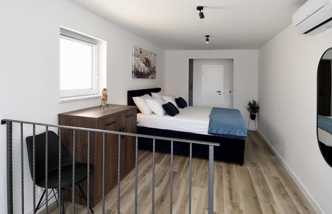 דוברובניק Jacuzzi Apartment Mickey מראה חיצוני תמונה